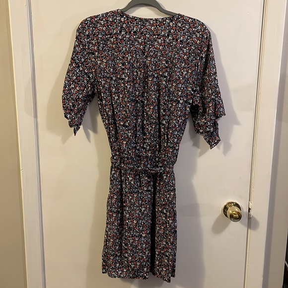 GAP dress - Picture 2 of 8